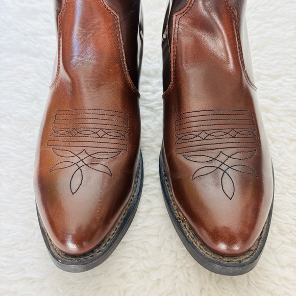 Cowtown Brown Leather sides Zip Men\'s Boots size 9.5 D